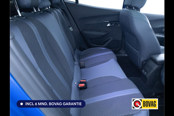 Peugeot e-2008 EV Allure 50 kWh | Panoramadak | Navigatie | Stoelverwarming | Adap. Cruise | All season banden, Camera, 18" LMV