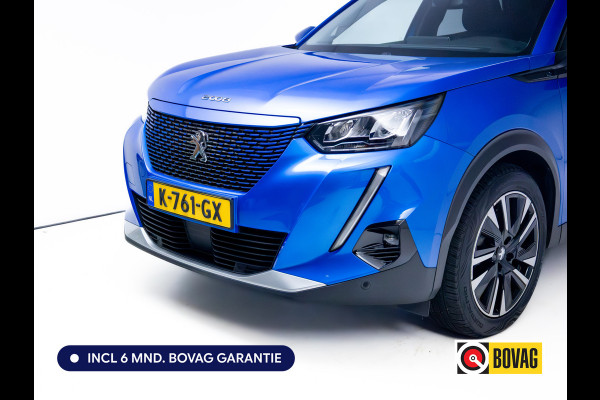Peugeot e-2008 EV Allure 50 kWh | Panoramadak | Navigatie | Stoelverwarming | Adap. Cruise | All season banden, Camera, 18" LMV