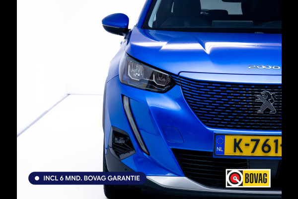 Peugeot e-2008 EV Allure 50 kWh | Panoramadak | Navigatie | Stoelverwarming | Adap. Cruise | All season banden, Camera, 18" LMV