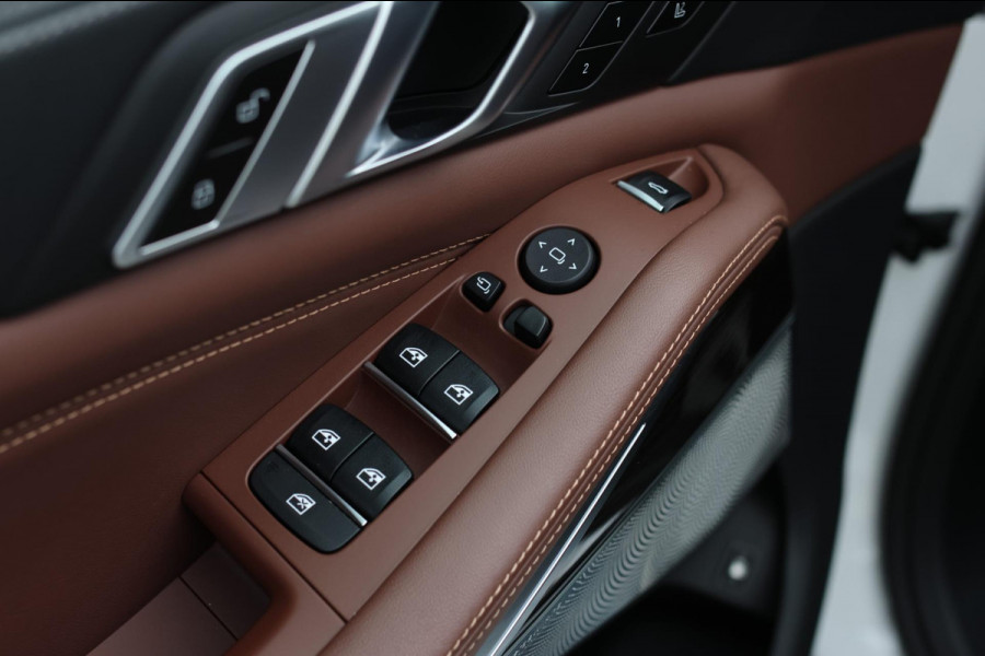 BMW X5 XDrive45e M-Sport *Pano*B&W*Massage*Head-Up*