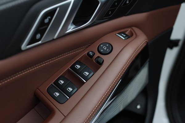 BMW X5 XDrive45e M-Sport *Pano*B&W*Massage*Head-Up*