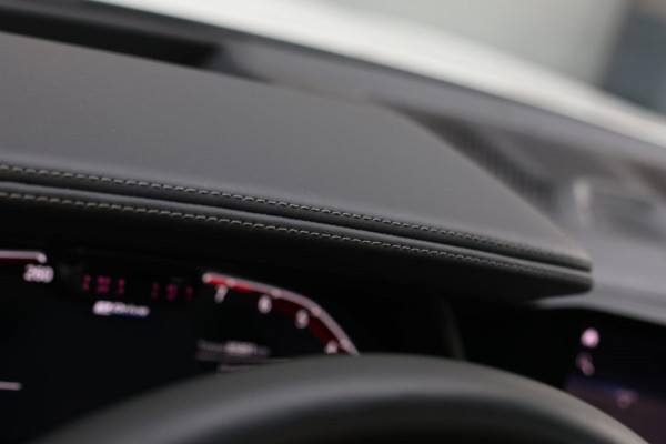 BMW X5 XDrive45e M-Sport *Pano*B&W*Massage*Head-Up*