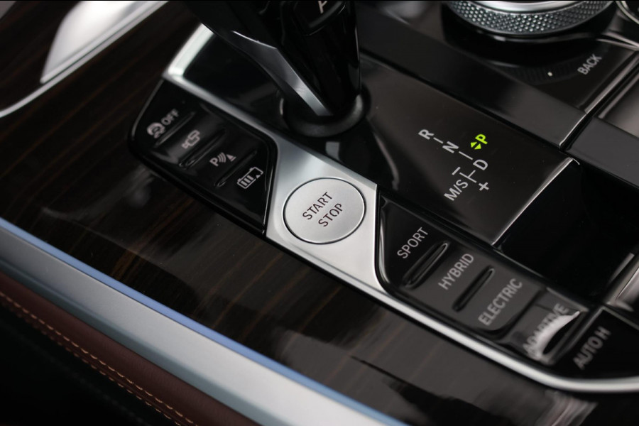 BMW X5 XDrive45e M-Sport *Pano*B&W*Massage*Head-Up*