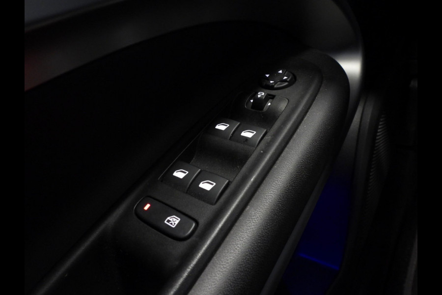 Jeep Avenger 1st Edition 54 kWh NAVI/CAMERA/LED/EL.KLEP/18"LMV!