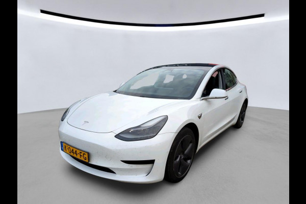 Tesla Model 3 Range Plus | Trekhaak | Autopilot | Panorama | Leder |