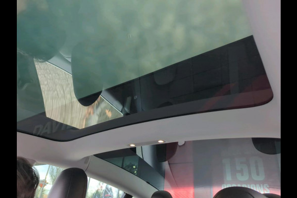 Tesla Model 3 Range Plus | Trekhaak | Autopilot | Panorama | Leder |