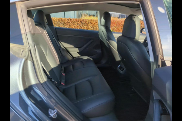 Tesla Model 3 Range Plus | Autopilot | Panorama | Leder | 19 Inch |