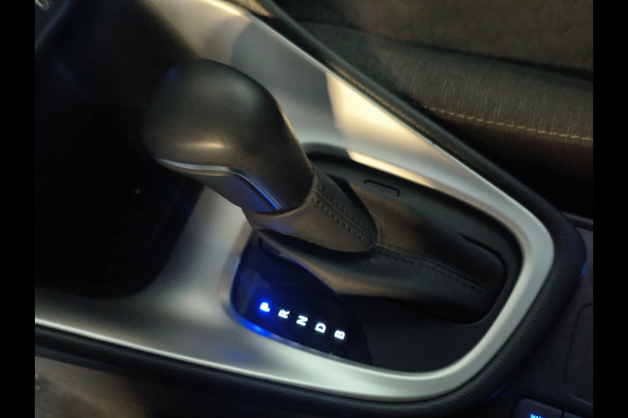 Mazda 2 Hybrid 1.5 Prime-line uit 2024 Rijklaar + 12 maanden Bovag-garantie Henk Jongen Auto's in Helmond,  al 50 jaar service zoals 't hoort!