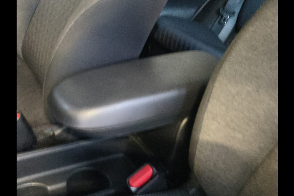 Mazda 2 Hybrid 1.5 Prime-line uit 2024 Rijklaar + 12 maanden Bovag-garantie Henk Jongen Auto's in Helmond,  al 50 jaar service zoals 't hoort!