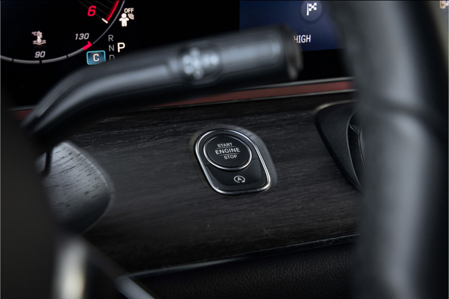 Mercedes-Benz V-Klasse 300d 4 Matic XL DC AMG-Line - Distronic