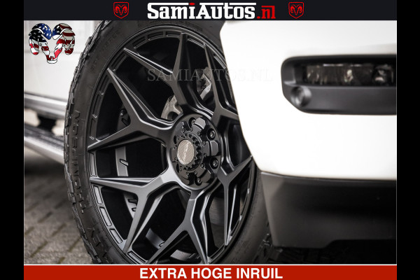 Dodge Ram LARAMIE SPORT | V8 5.7 402PK | Krachtige Hemi | Panorama Dak | 12' Scherm | LPG | Comfortabele Dubbele Cabine met Royale 5 Zitplaatsen | NIEUW EN BPM vrij | Nu Leverbaar uit Voorraad | Nr 2528 - 1276 |