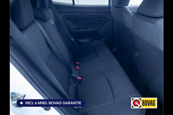 Toyota Yaris Cross 1.5 Hybrid Dynamic automaat | Stoel- & Stuurverw. | Navigatie | Adap. cruise | Apple Carplay, Android auto | Full led verlichting, Extra getint glas, Keyless entry & start