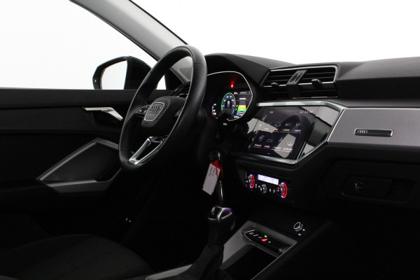 Audi Q3 Sportback 45 TFSI e Edition > 245pk/Plug-in Hybride/18inch/Mythos Black/MMI Navigation Plus