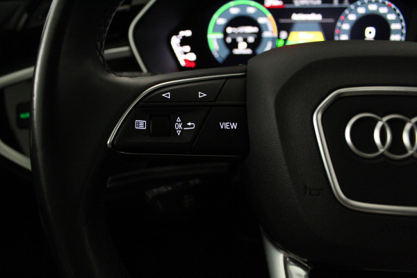 Audi Q3 Sportback 45 TFSI e Edition > 245pk/Plug-in Hybride/18inch/Mythos Black/MMI Navigation Plus