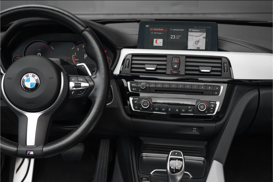 BMW 4 Serie Cabrio 440i M-Sport Nekverwarming H/K Trekhaak 19"