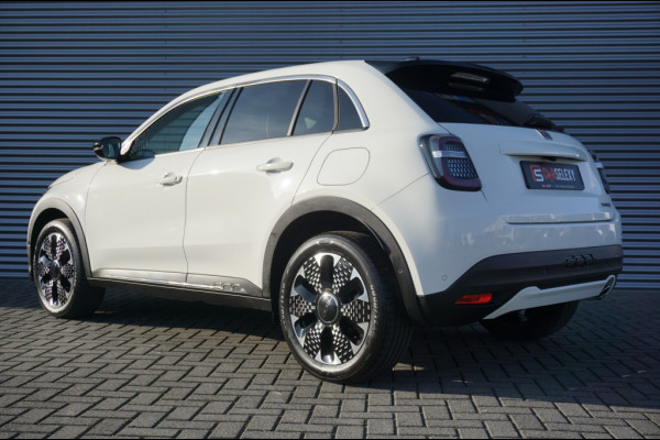 Fiat 600 1.2 Hybrid La Prima Automaat LEDER | CLIMA | MEEST LUXE!