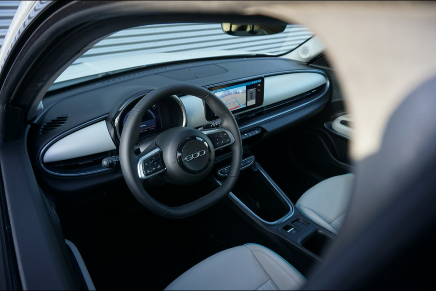 Fiat 600 1.2 Hybrid La Prima Automaat LEDER | CLIMA | MEEST LUXE!