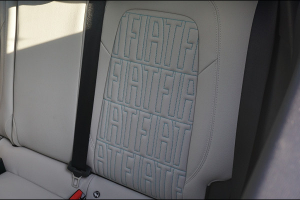 Fiat 600 1.2 Hybrid La Prima Automaat LEDER | CLIMA | MEEST LUXE!