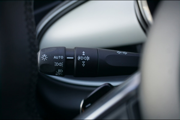 Fiat 600 1.2 Hybrid La Prima Automaat LEDER | CLIMA | MEEST LUXE!