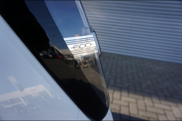 Fiat 600 1.2 Hybrid La Prima Automaat LEDER | CLIMA | MEEST LUXE!