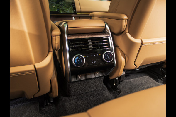 Land Rover Range Rover 3.0 P460e HSE MASSAGE-PANO-MERIDIAN