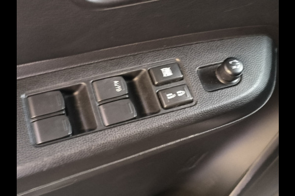 Suzuki Ignis 1.2 Smart Hybrid Style AUTOMAAT uit 2021 Rijklaar + 12 maanden Bovag-garantie Henk Jongen Auto's in Helmond,  al 50 jaar service zoals 't hoort!