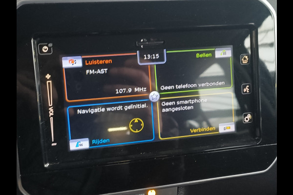 Suzuki Ignis 1.2 Smart Hybrid Style AUTOMAAT uit 2021 Rijklaar + 12 maanden Bovag-garantie Henk Jongen Auto's in Helmond,  al 50 jaar service zoals 't hoort!