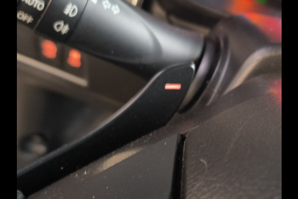 Suzuki Ignis 1.2 Smart Hybrid Style AUTOMAAT uit 2021 Rijklaar + 12 maanden Bovag-garantie Henk Jongen Auto's in Helmond,  al 50 jaar service zoals 't hoort!