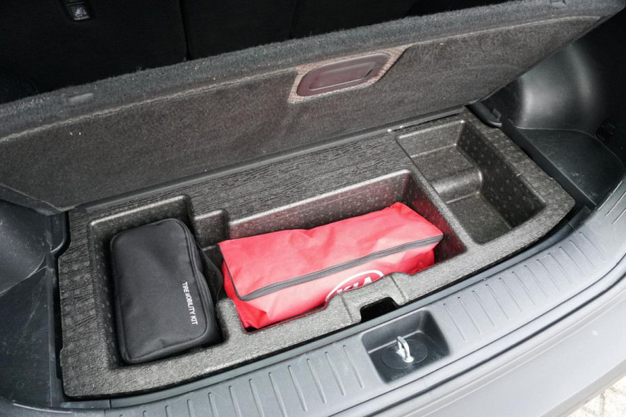 Kia Sportage 1.6 T-GDi MHEV DynamicLine + AFN. TREKHAAK / FULL-MAP / ADAPTIEVE CRUISE /