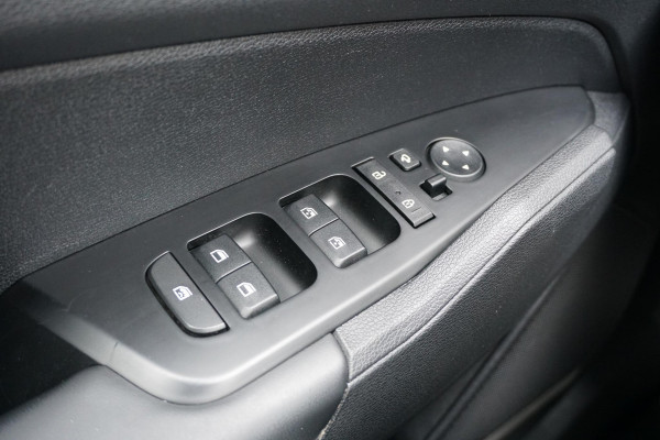 Kia Sportage 1.6 T-GDi MHEV DynamicLine + AFN. TREKHAAK / FULL-MAP / ADAPTIEVE CRUISE /