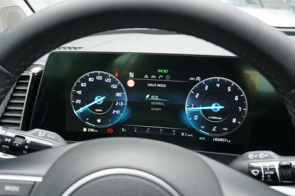 Kia Sportage 1.6 T-GDi MHEV DynamicLine + AFN. TREKHAAK / FULL-MAP / ADAPTIEVE CRUISE /