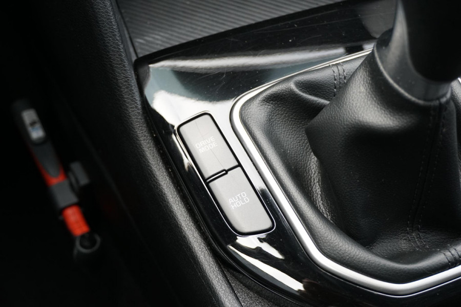 Kia Sportage 1.6 T-GDi MHEV DynamicLine + AFN. TREKHAAK / FULL-MAP / ADAPTIEVE CRUISE /