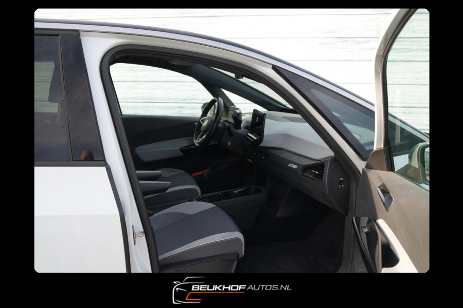 Volkswagen ID.3 First Plus Trekhaak Adapt Cruise Soh 93%