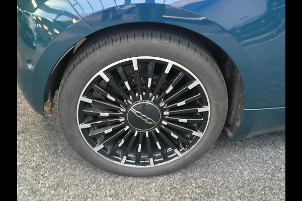 Fiat 500 La Prima 42 kWh Rijklaar Henk Jongen Auto's in Helmond,  al 50 jaar service zoals 't hoort!