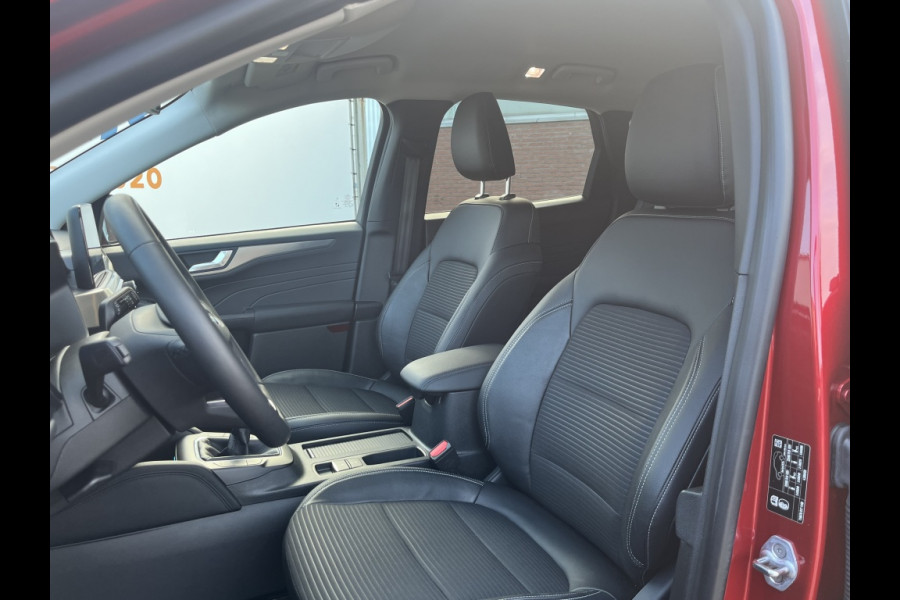 Ford Kuga 1.5 EcoB. Titanium X TTREKHAAK/WINTERPACK/18INCH LMV etc.