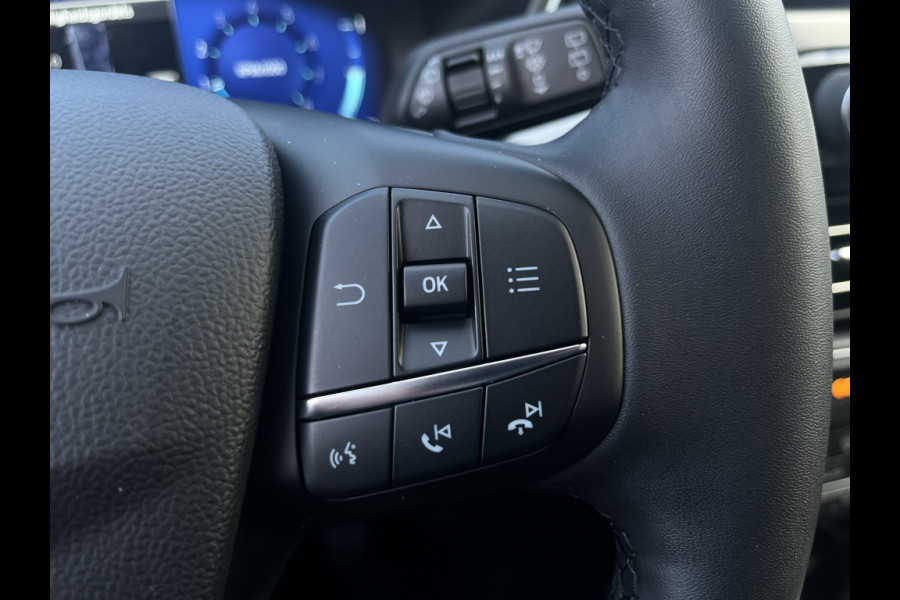 Ford Kuga 1.5 EcoB. Titanium X TTREKHAAK/WINTERPACK/18INCH LMV etc.