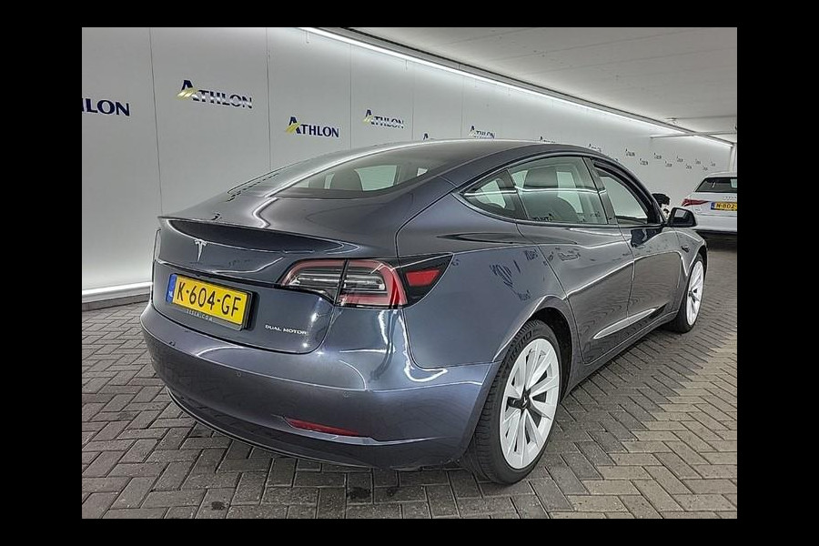 Tesla Model 3 Aut. Range Dual AWD | Autopilot | Panorama | Leder | 19 Inch |