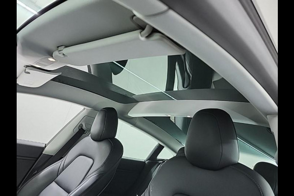Tesla Model 3 Aut. Range Dual AWD | Autopilot | Panorama | Leder | 19 Inch |