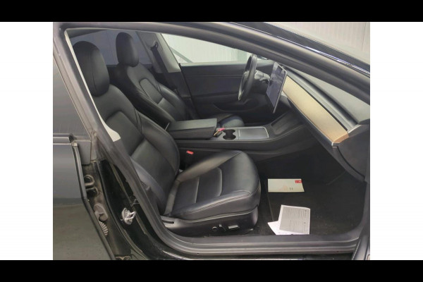 Tesla Model 3 Aut. Performance AWD | Panorama | Navi | Leder | Camera