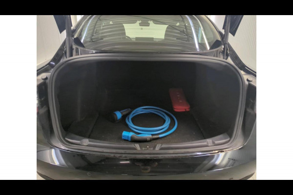 Tesla Model 3 Aut. Performance AWD | Panorama | Navi | Leder | Camera