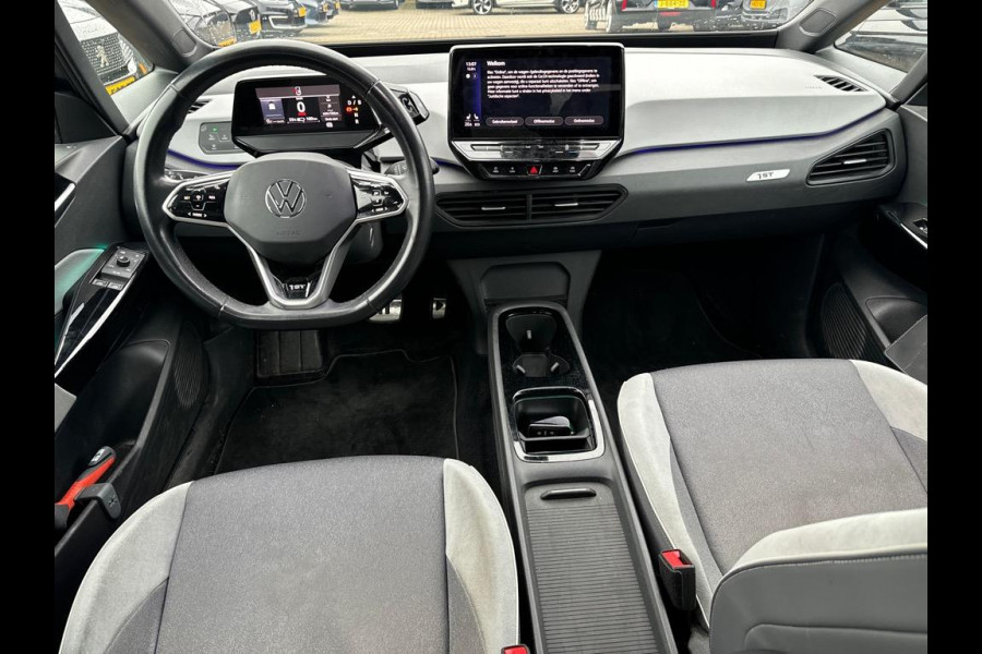 Volkswagen ID.3 First Plus 58 kWh | IQ-Light | Camera | Carplay |
