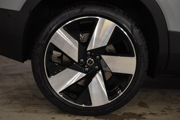 Volvo EX40 Single Motor Extended Range Plus 82 kWh / Lounge Pakket / Extra getint glas / 360 Camera / 20'' velgen / Panoramadak / Zwart dak / Harman Kardon / Microtech/Nubuck