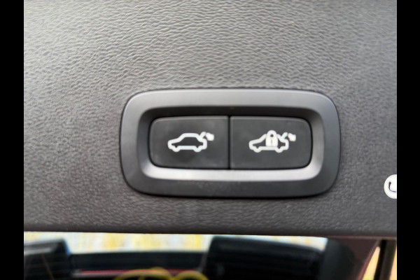 Volvo XC40 1.5 T5 Twin Engine Plugin Hybride Inscription Panoramdak Leer Navi Harman-Kardon