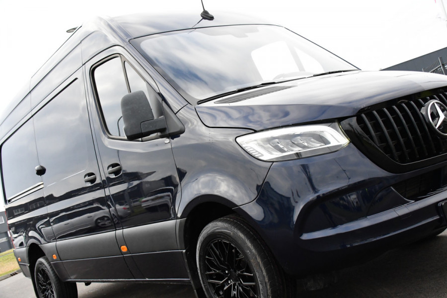 Mercedes-Benz Sprinter 317 1.9 CDI L2H2 RWD PB Edition Camera, Cruise, Carplay, LED, Leder, Stoelverwaming, 170pk, Trekhaak, Automaat, Mbux, Uniek!