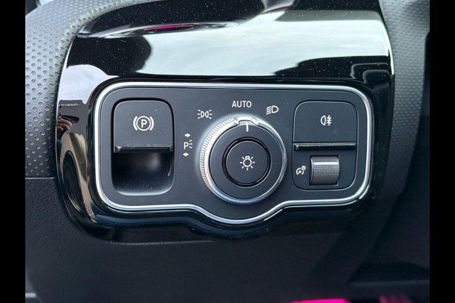 Mercedes-Benz CLA-Klasse Shooting Brake 250 e plug-in AMG BLACK Limited