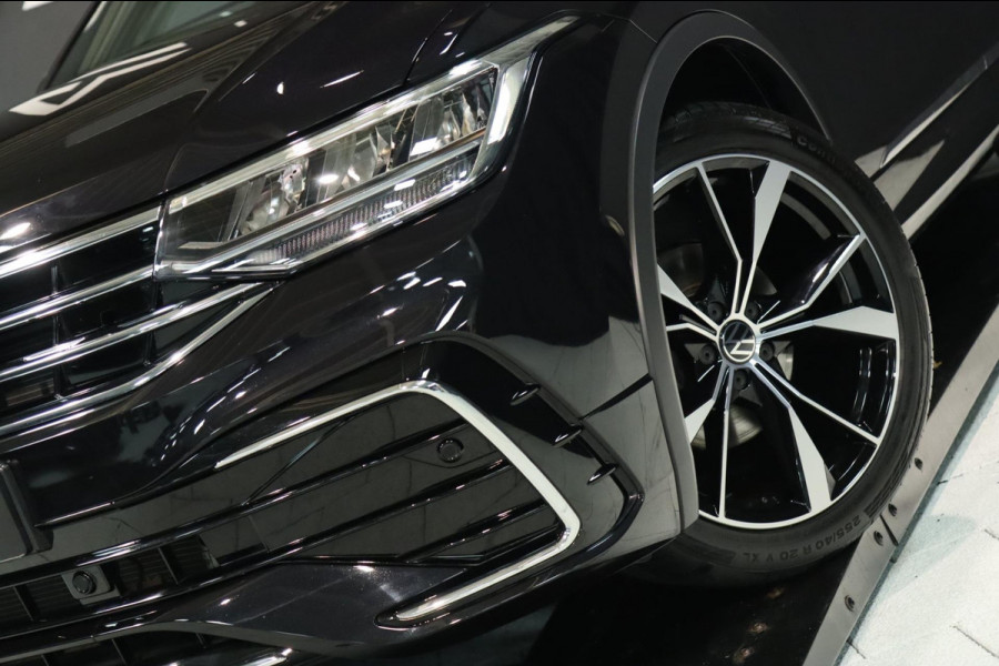 Volkswagen Tiguan 1.5 TSI 3x R-Line / PANO / VIRTUAL / ACC / CAMERA / CARPLAY / STUUR+STOELVERW