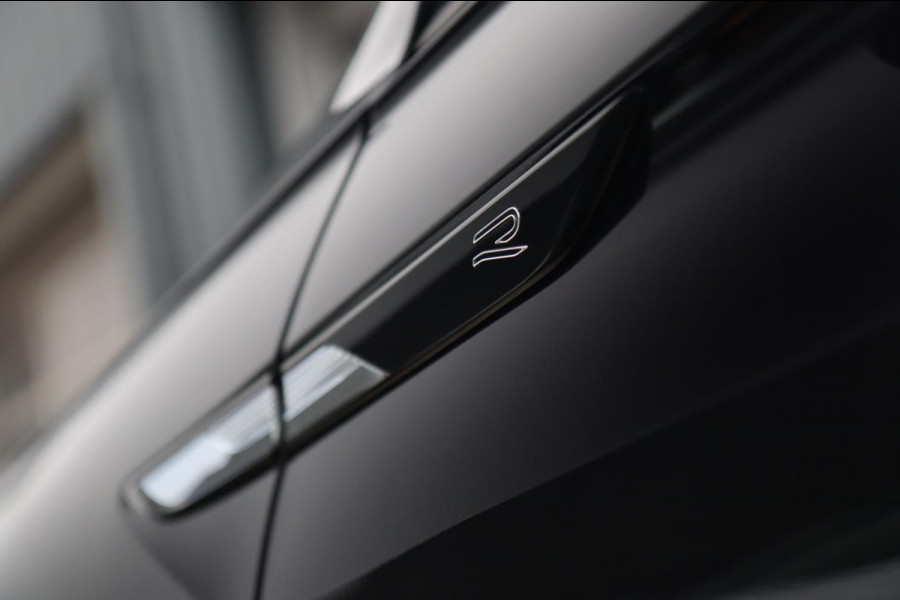 Volkswagen Tiguan 1.5 TSI 3x R-Line / PANO / VIRTUAL / ACC / CAMERA / CARPLAY / STUUR+STOELVERW