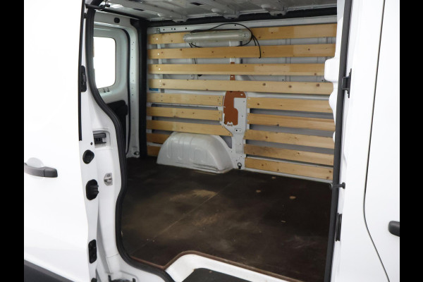 Renault Trafic 2.0 DCI 120 PK T29 L1H1 NAVI 100% OH AIRCO. LAADVLOER BETIMMERING.COMFORT PAKKET.MEDIA PAKKET ETC