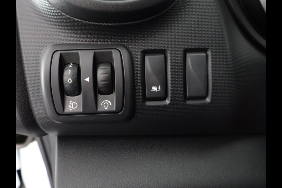 Renault Trafic 2.0 DCI 120 PK T29 L1H1 NAVI 100% OH AIRCO. LAADVLOER BETIMMERING.COMFORT PAKKET.MEDIA PAKKET ETC