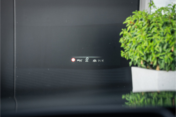 Mercedes-Benz S63 AMG S63 E Performance - Keramisch | Burmester | 4x Stoelmassage en koeling | Memory | HUD